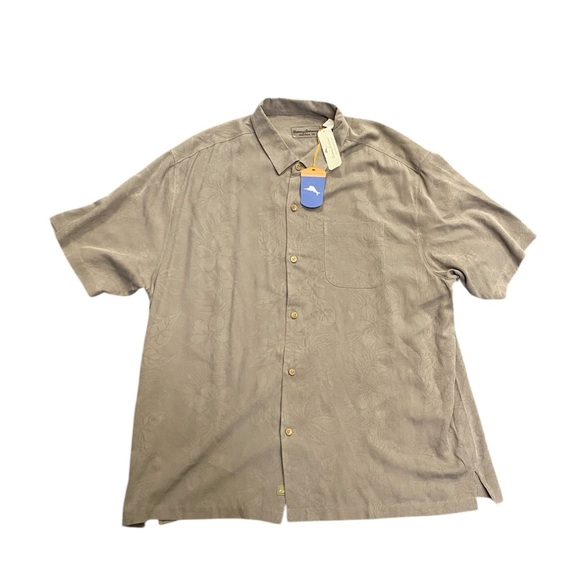 NWT Tommy Bahama Men’s Button Up - Picture 1 of 3